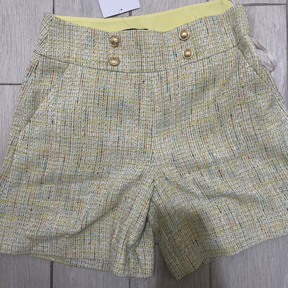 Elie Tahari shorts